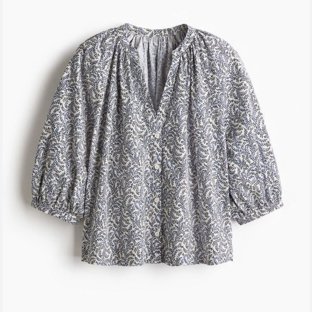 H&M Blue and White Patterned Blouse